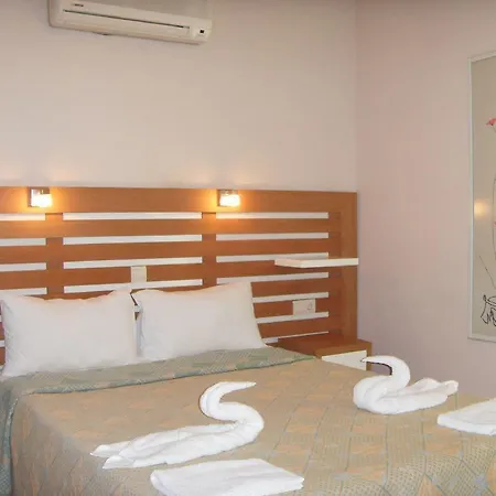 La Rosa Hotel