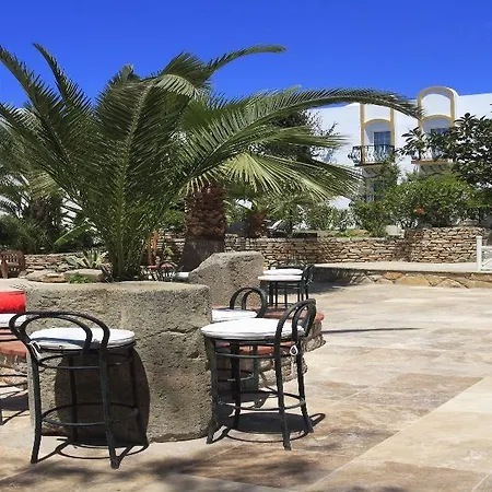 La Rosa Hotel